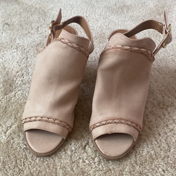 NWT Wedges! - Picture 2 of 5